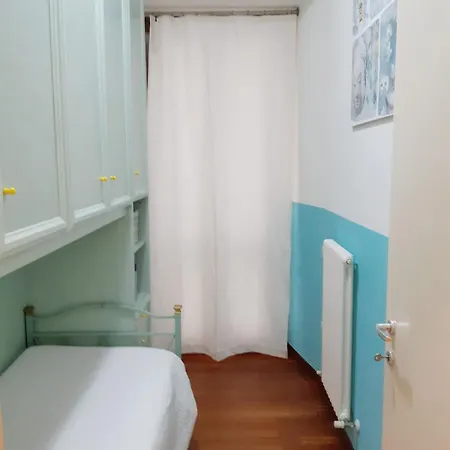 Apartman Tra Il Centro E Il Mare